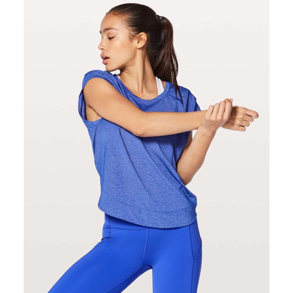 Lululemon Gait Keeper Short Sleeve Blue Sz 2 Top Sporty Stretchy Run Athleisure